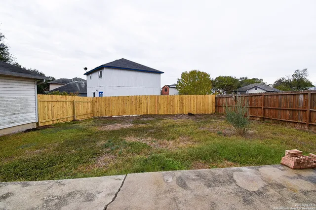 $1,700 | 5515 Champions Hill Drive, San Antonio, TX 78233