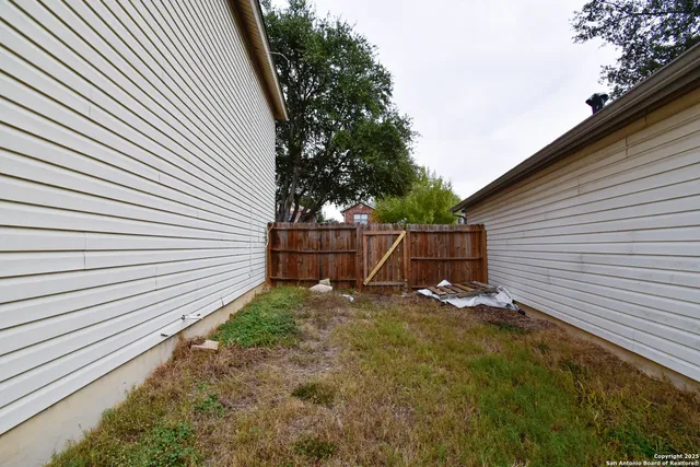 $1,700 | 5515 Champions Hill Drive, San Antonio, TX 78233