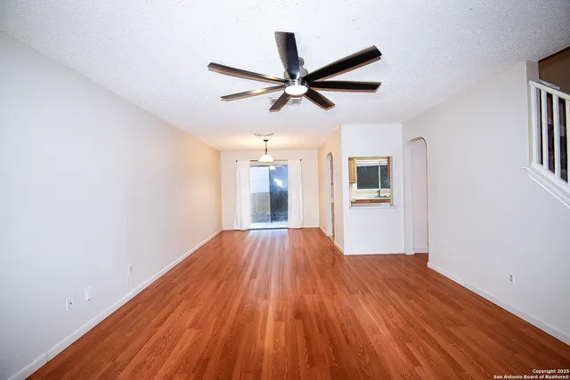 $1,700 | 5515 Champions Hill Drive, San Antonio, TX 78233