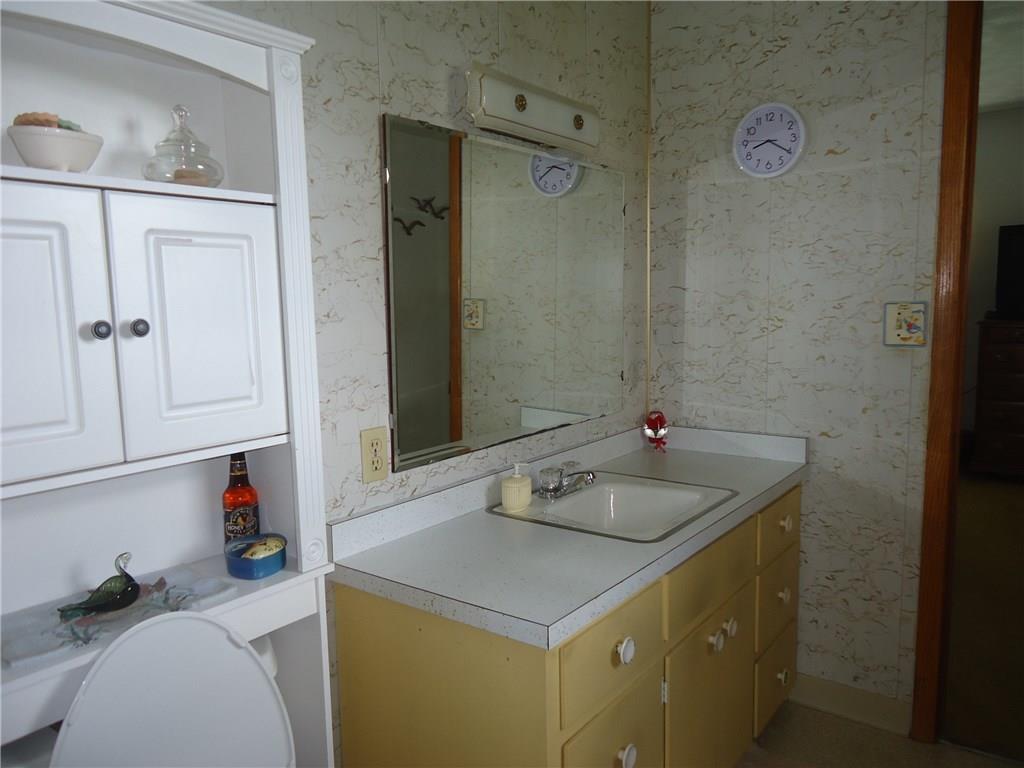 356 Colt Road Transfer, PA 16154 - Photo 6 of 15 Gallery Image 6
