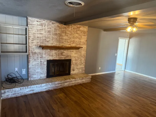 $1,750 | 1415 Holliday, Plainview, TX 79072