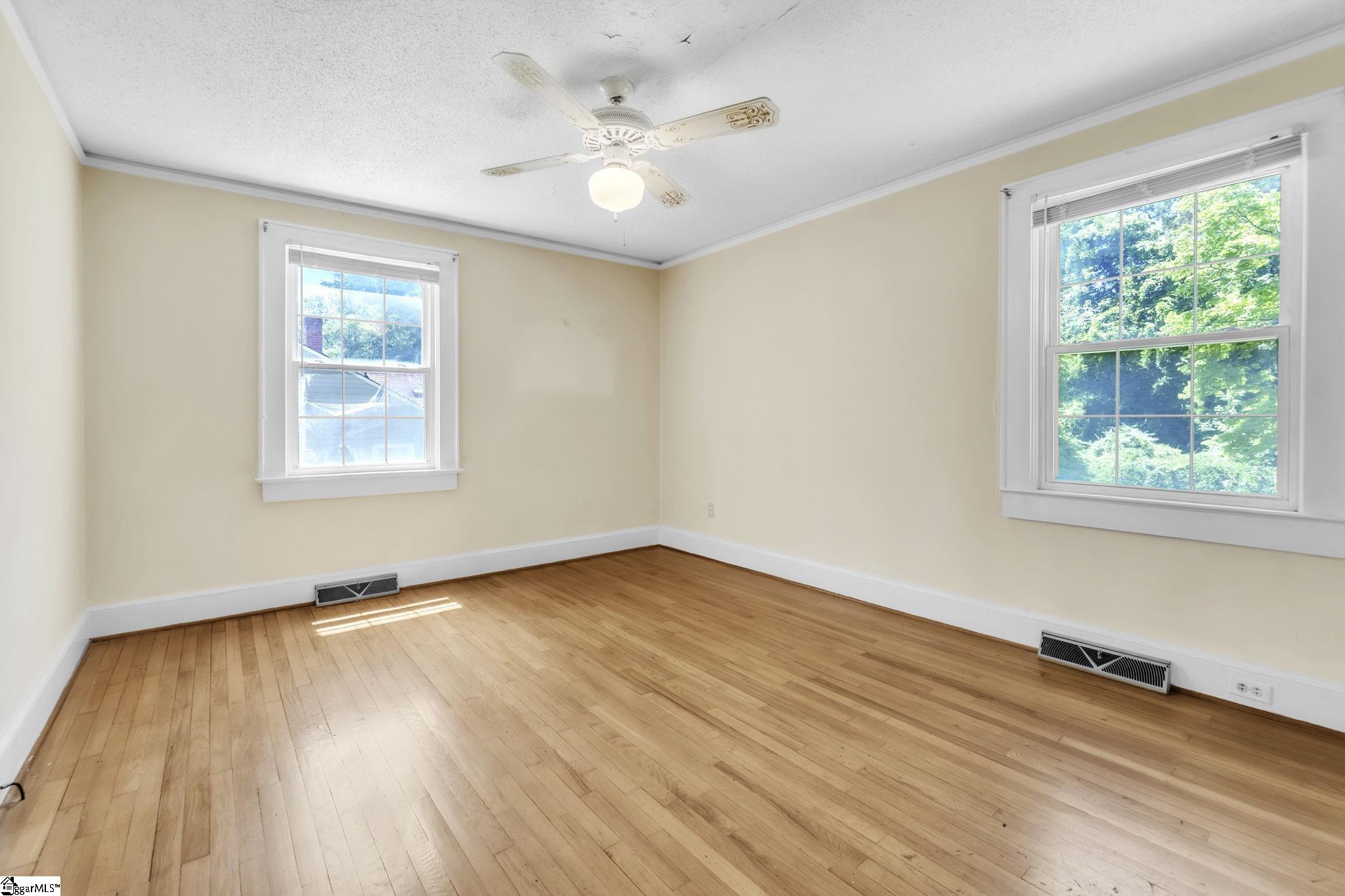 621 Church Street Laurens, SC 29360 - Photo 18 of 23