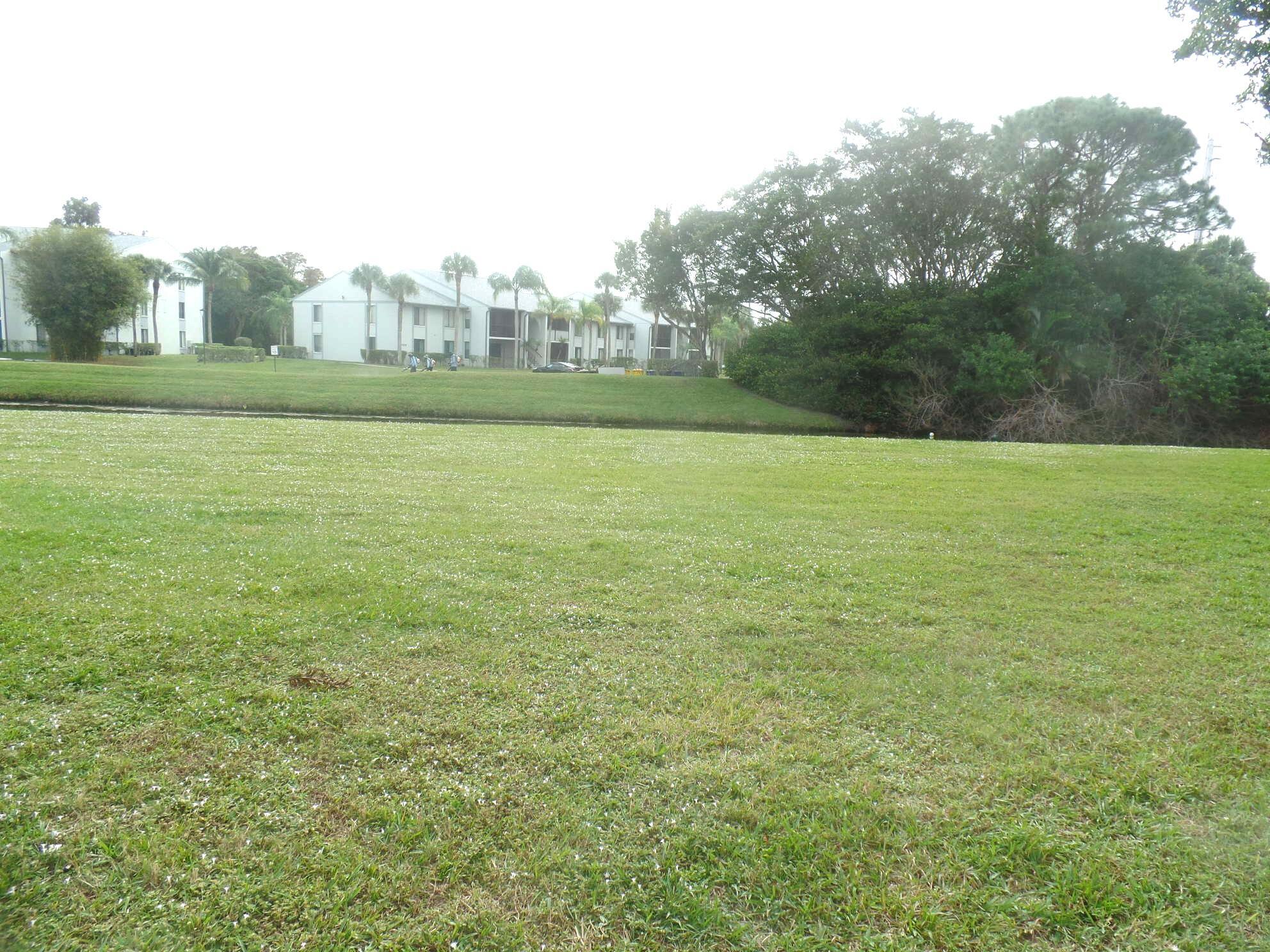 843 Blue Ridge Circle West Palm Beach, FL 33409 - Photo 2 of 17 SAM_9463