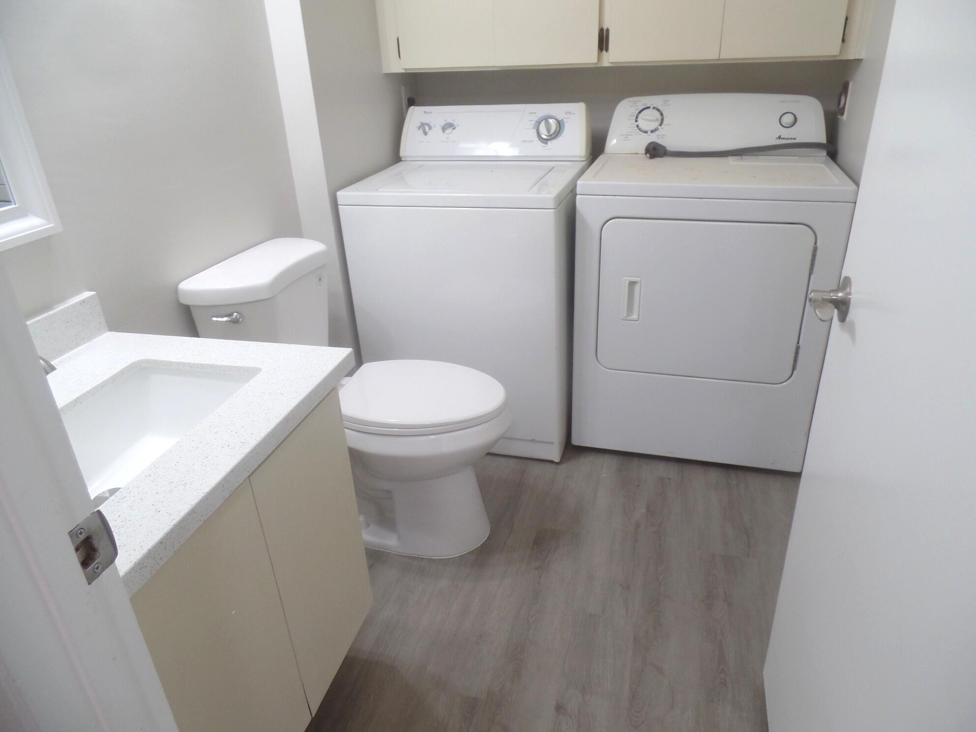 843 Blue Ridge Circle West Palm Beach, FL 33409 - Photo 10 of 17 SAM_9478