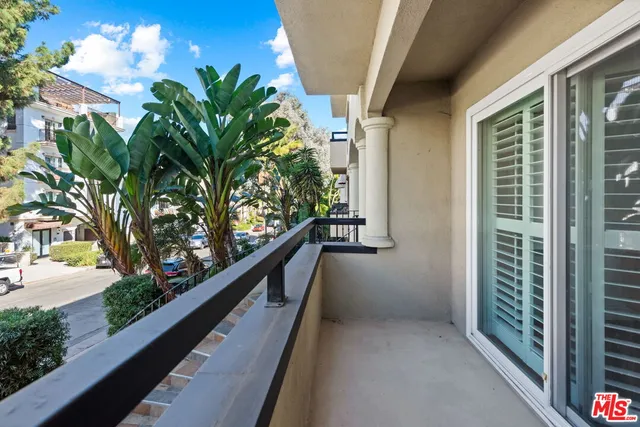 $650,000 | 11646 Chenault Street, Unit 2, Los Angeles, CA 90049