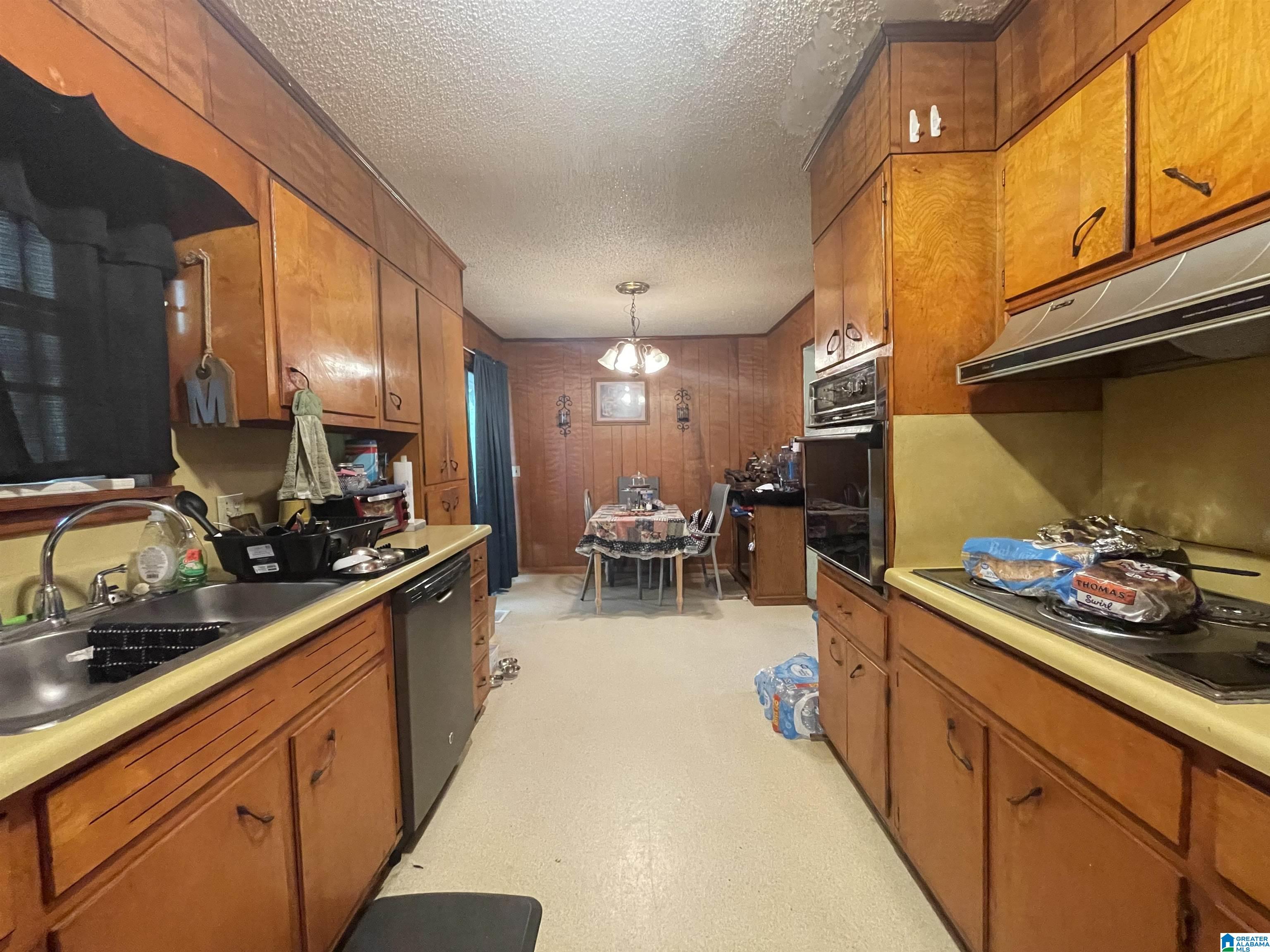 4593 Fall City Road Jasper, AL 35503 - Photo 8 of 28