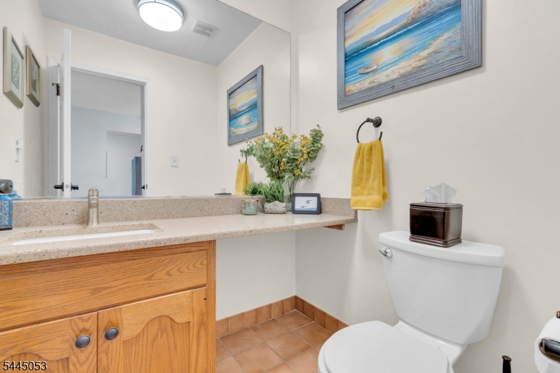 66 Bond Street Bridgewater, NJ 08807 - Photo 19 of 47