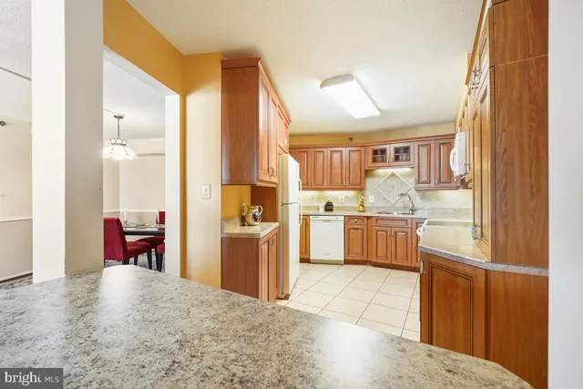 $279,900 | 3330 North Leisure World Boulevard, Unit 5214, Silver Spring, MD 20906