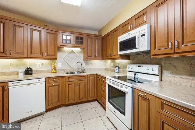 $279,900 | 3330 North Leisure World Boulevard, Unit 5214, Silver Spring, MD 20906