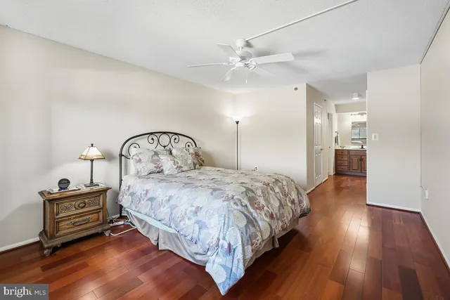 $279,900 | 3330 North Leisure World Boulevard, Unit 5214, Silver Spring, MD 20906