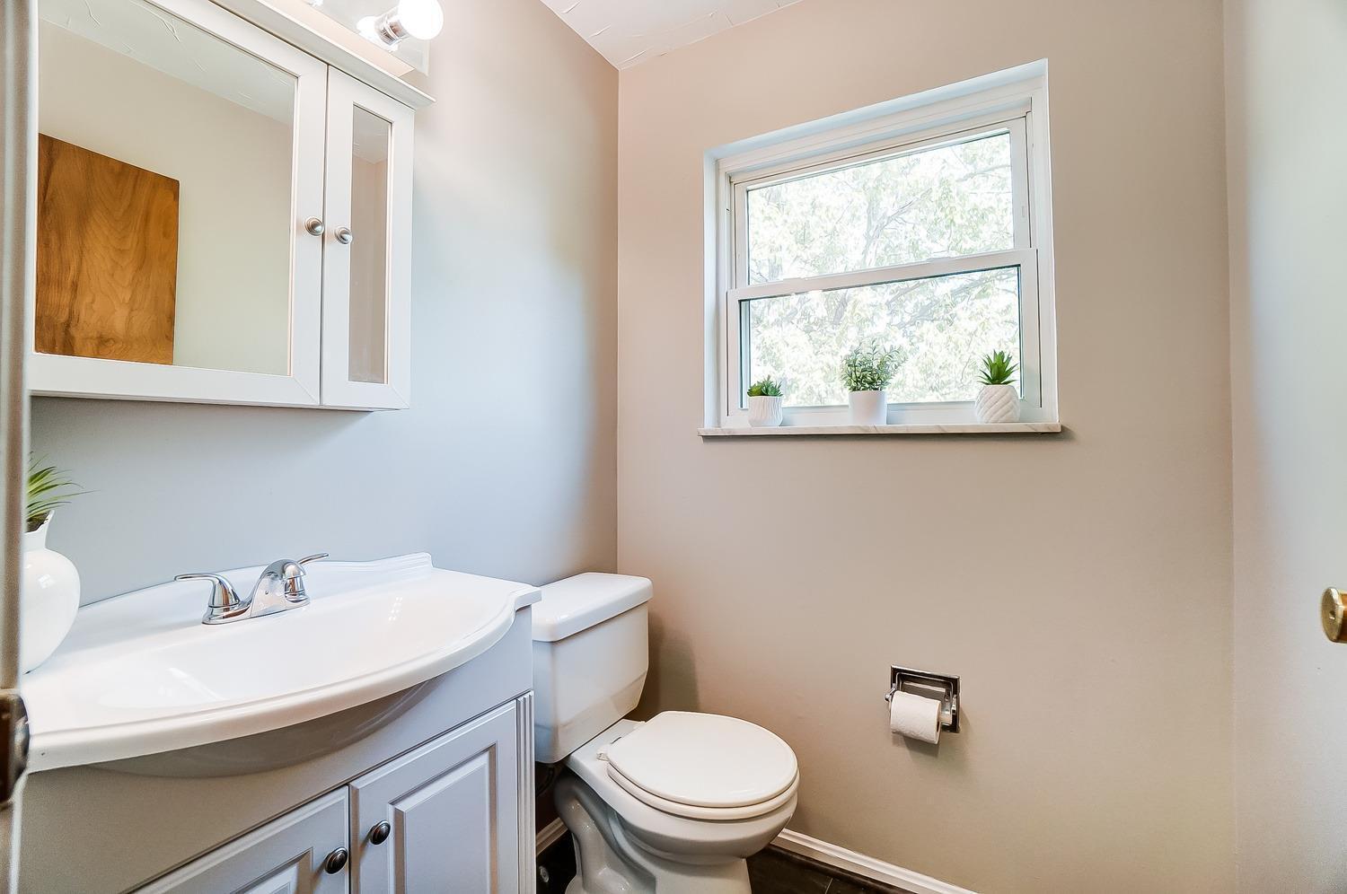 11280 Hanover Road Forest Park, OH 45240 - Photo 19 of 50