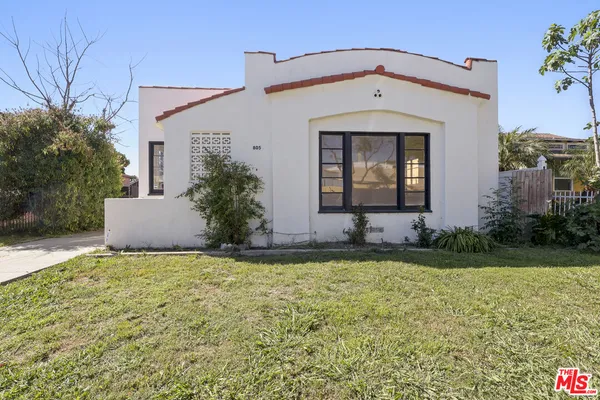 $795,000 | 805 South Crane Avenue, Compton, CA 90221