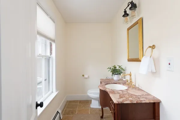 $1,799,000 | 556 Wellesley Street, Weston, MA 02493