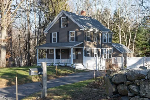 $1,799,000 | 556 Wellesley Street, Weston, MA 02493