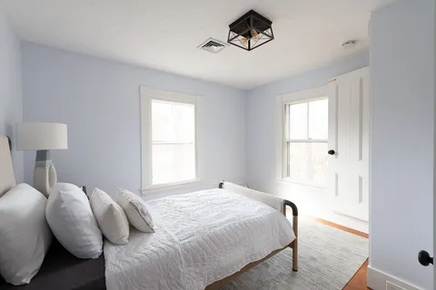 $1,799,000 | 556 Wellesley Street, Weston, MA 02493