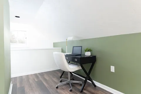 $1,799,000 | 556 Wellesley Street, Weston, MA 02493