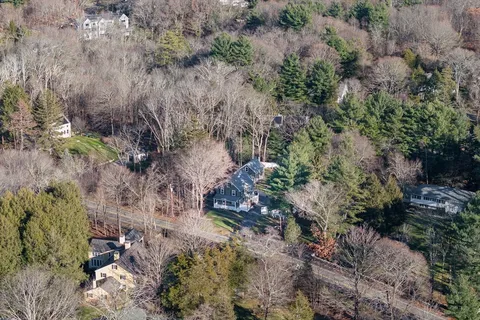 $1,799,000 | 556 Wellesley Street, Weston, MA 02493