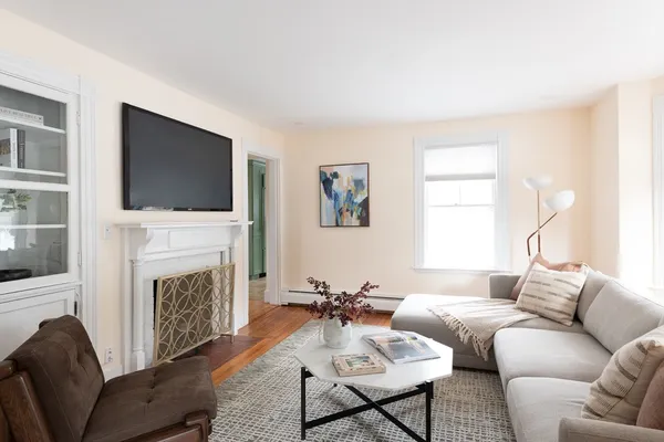 $1,799,000 | 556 Wellesley Street, Weston, MA 02493