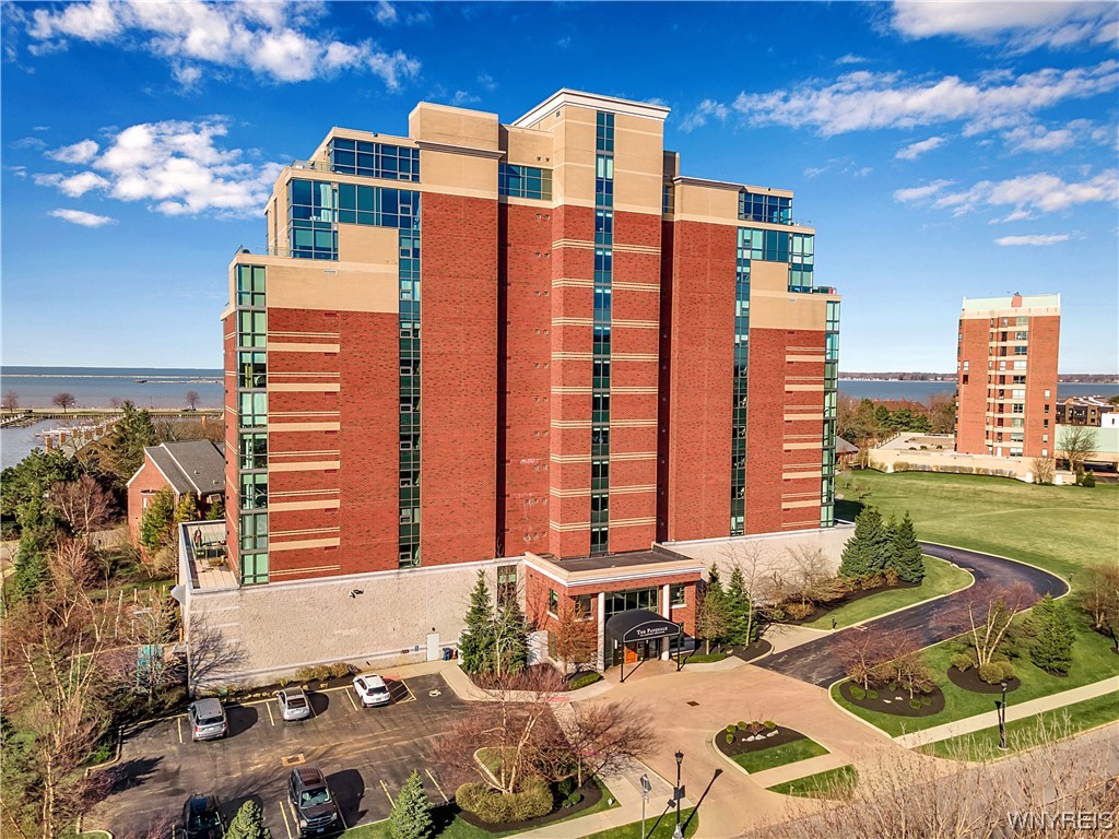 132 Lakefront Boulevard, Unit 206, Buffalo, NY 14202 Compass