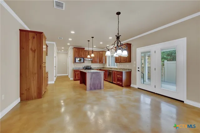 $506,000 | 944 Hudson Lane, New Braunfels, TX 78130