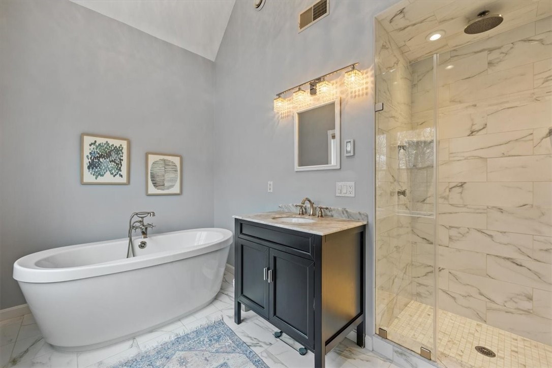 730 Dickinson Street Fall River, MA 02721 - Photo 18 of 26 Gallery Image 18