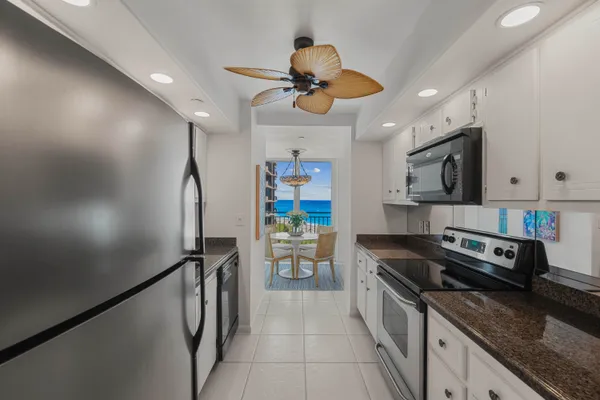 $8,000 | 500 Ocean Drive, Unit E8C, Juno Beach, FL 33408