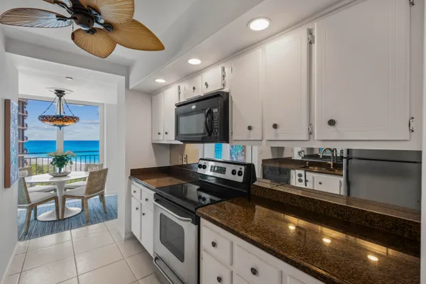 $8,000 | 500 Ocean Drive, Unit E8C, Juno Beach, FL 33408