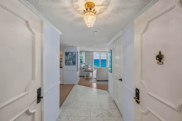 $8,000 | 500 Ocean Drive, Unit E8C, Juno Beach, FL 33408