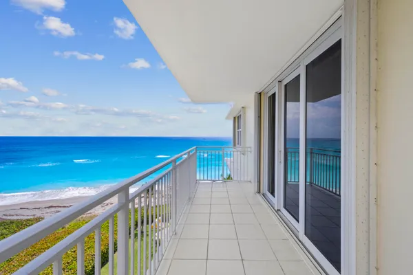 $8,000 | 500 Ocean Drive, Unit E8C, Juno Beach, FL 33408
