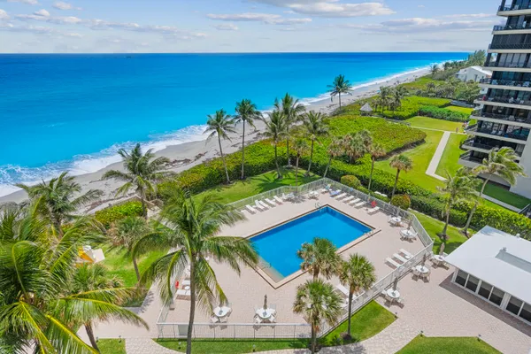 $8,000 | 500 Ocean Drive, Unit E8C, Juno Beach, FL 33408