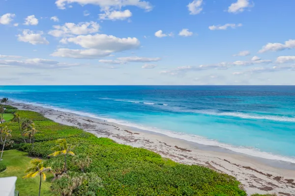 $8,000 | 500 Ocean Drive, Unit E8C, Juno Beach, FL 33408