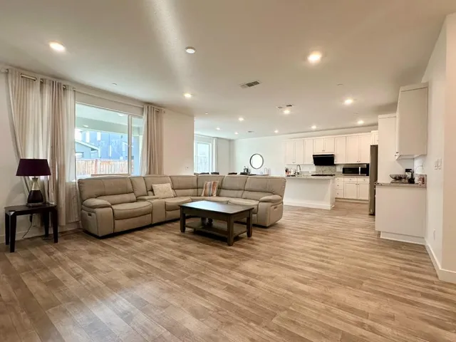 $652,000 | 1770 Flaxen Court, Manteca, CA 95337