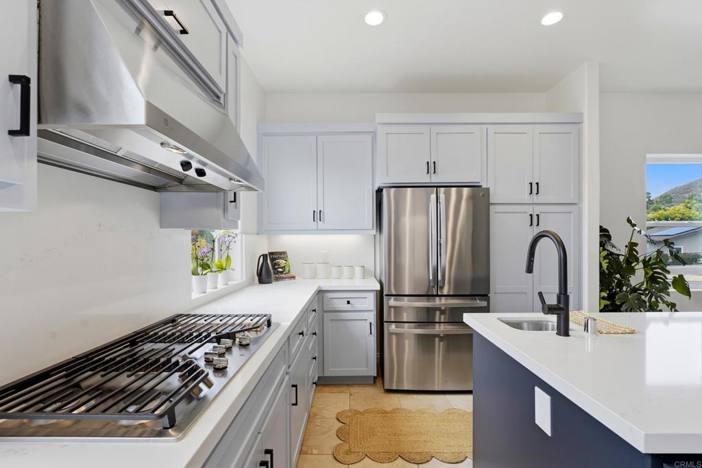 4305 Manchester Avenue Encinitas, CA 92024 - Photo 7 of 53 Kitchen