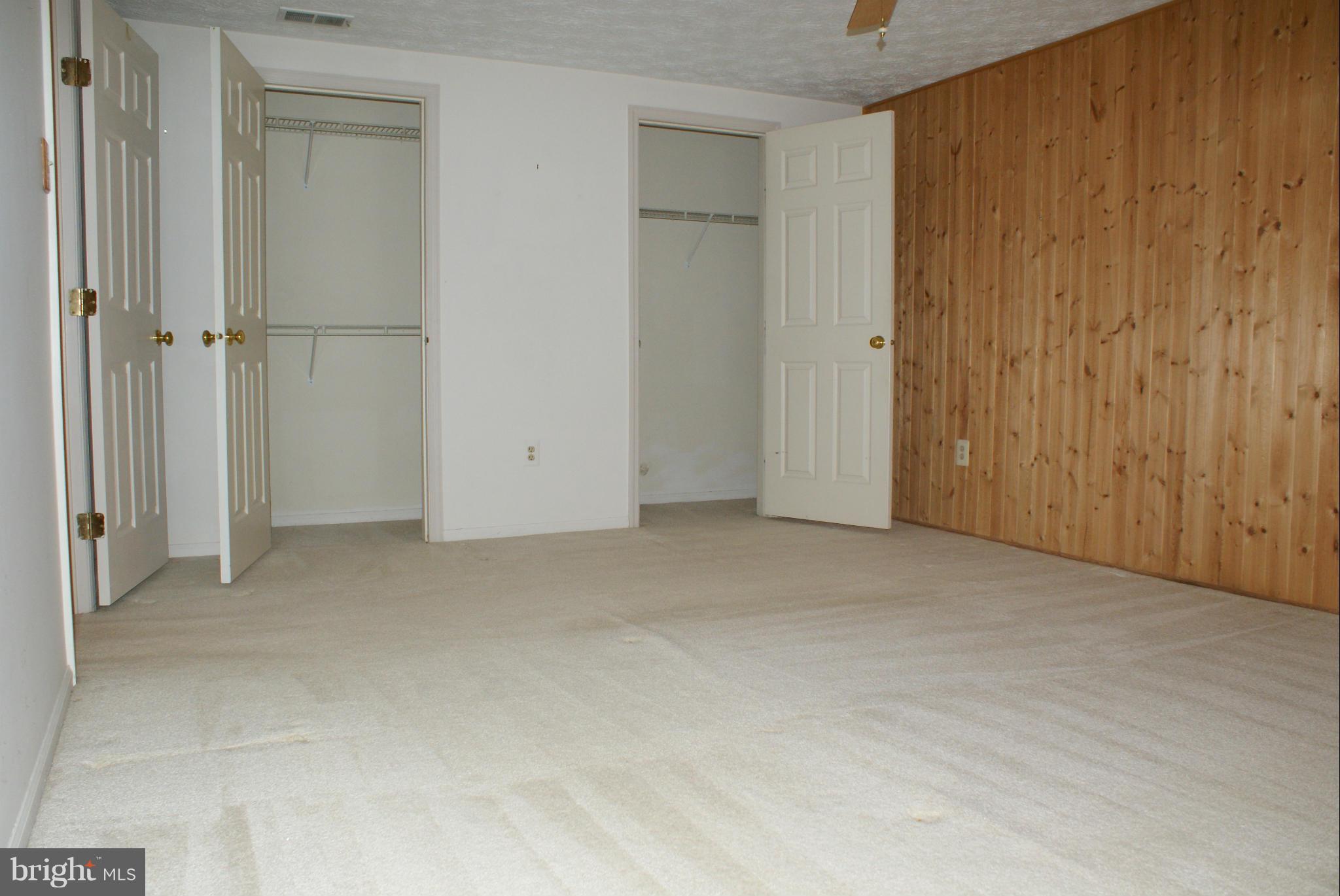 807 Deering Road, Unit 7D Pasadena, MD 21122 - Photo 15 of 17 Bedroom (Master)