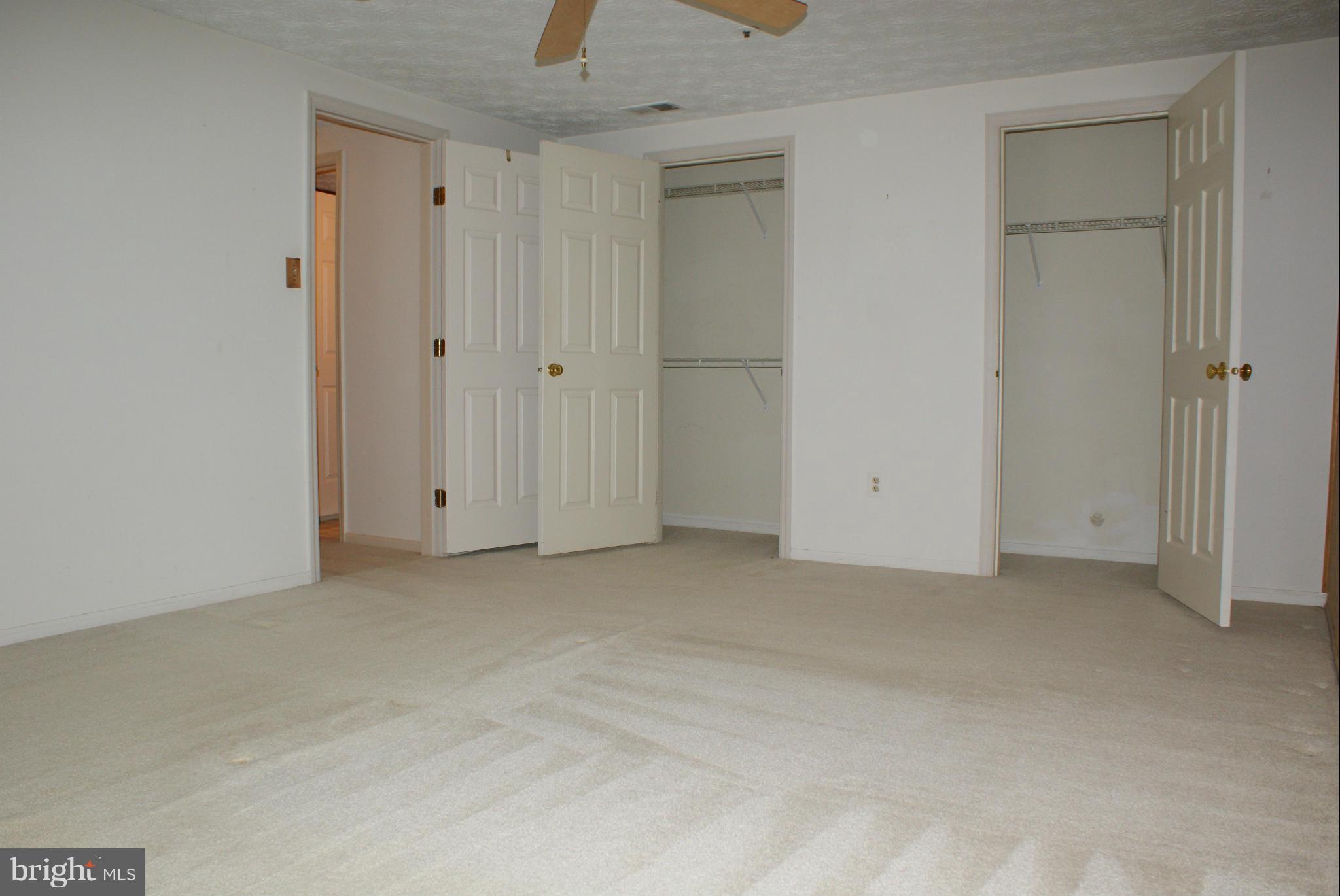 807 Deering Road, Unit 7D Pasadena, MD 21122 - Photo 16 of 17 Bedroom (Master)