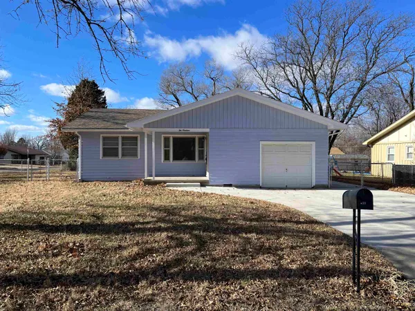 $130,000 | 219 Jones Street, El Dorado, KS 67042