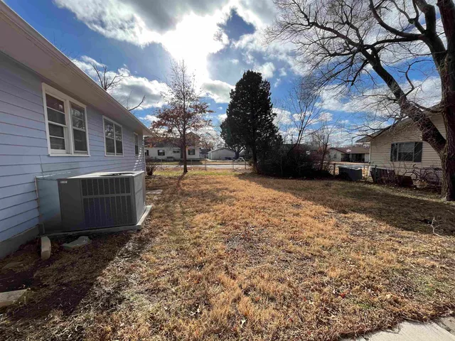 $130,000 | 219 Jones Street, El Dorado, KS 67042