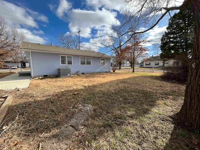 $130,000 | 219 Jones Street, El Dorado, KS 67042