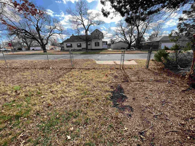 $130,000 | 219 Jones Street, El Dorado, KS 67042