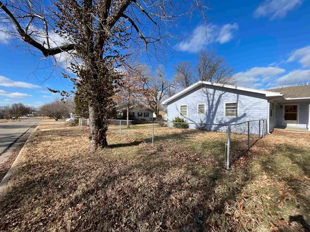 $130,000 | 219 Jones Street, El Dorado, KS 67042
