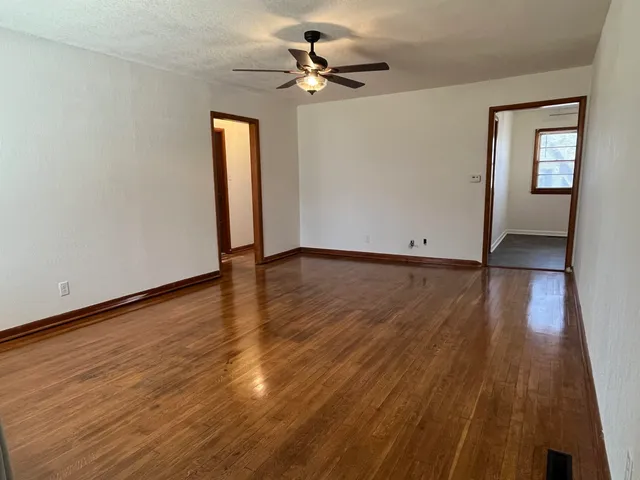 $130,000 | 219 Jones Street, El Dorado, KS 67042