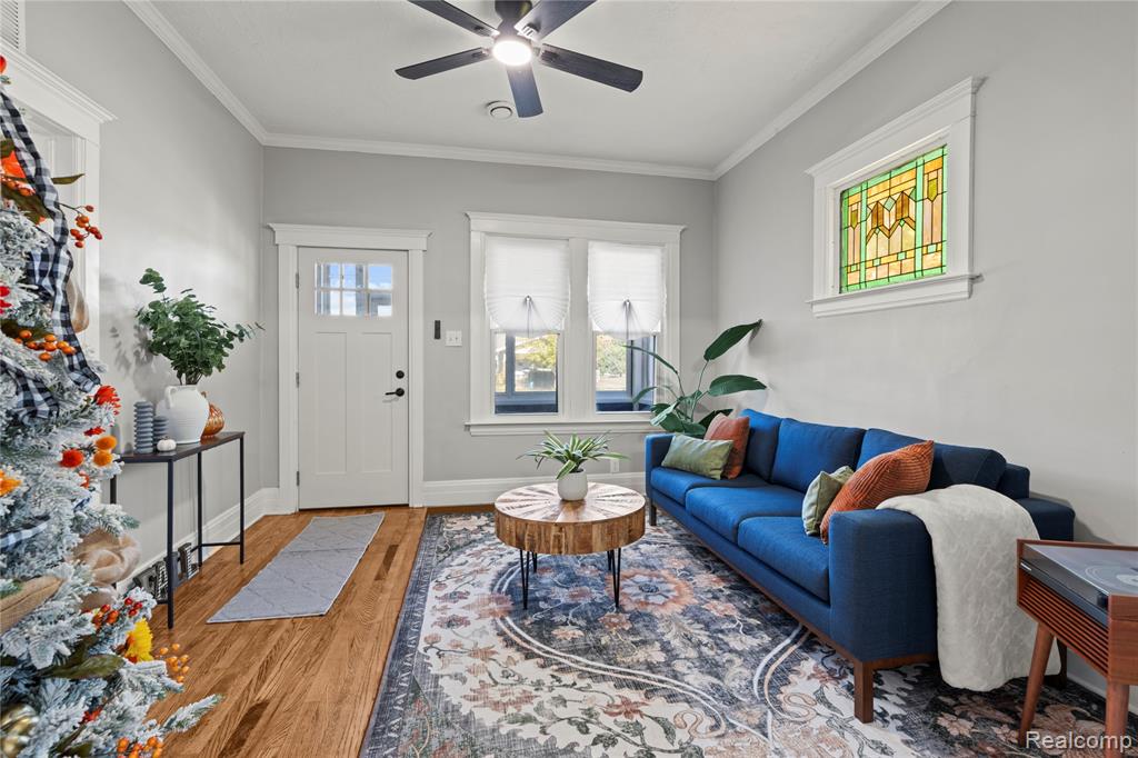 16656 Frazho Road Roseville, MI 48066 - Photo 6 of 41 Gallery Image 6