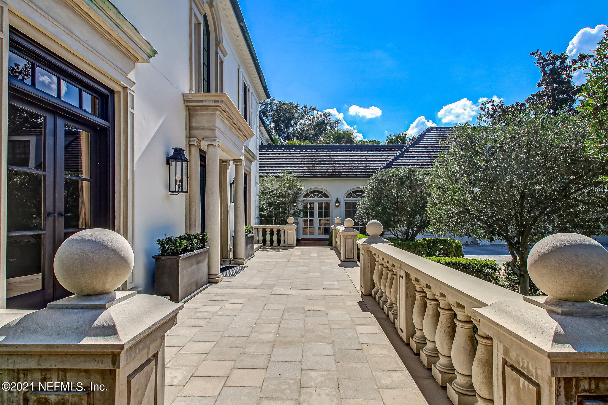 3955 Ortega Boulevard Jacksonville, FL 32210 - Photo 11 of 170 a view of a chair and tables in the balcony