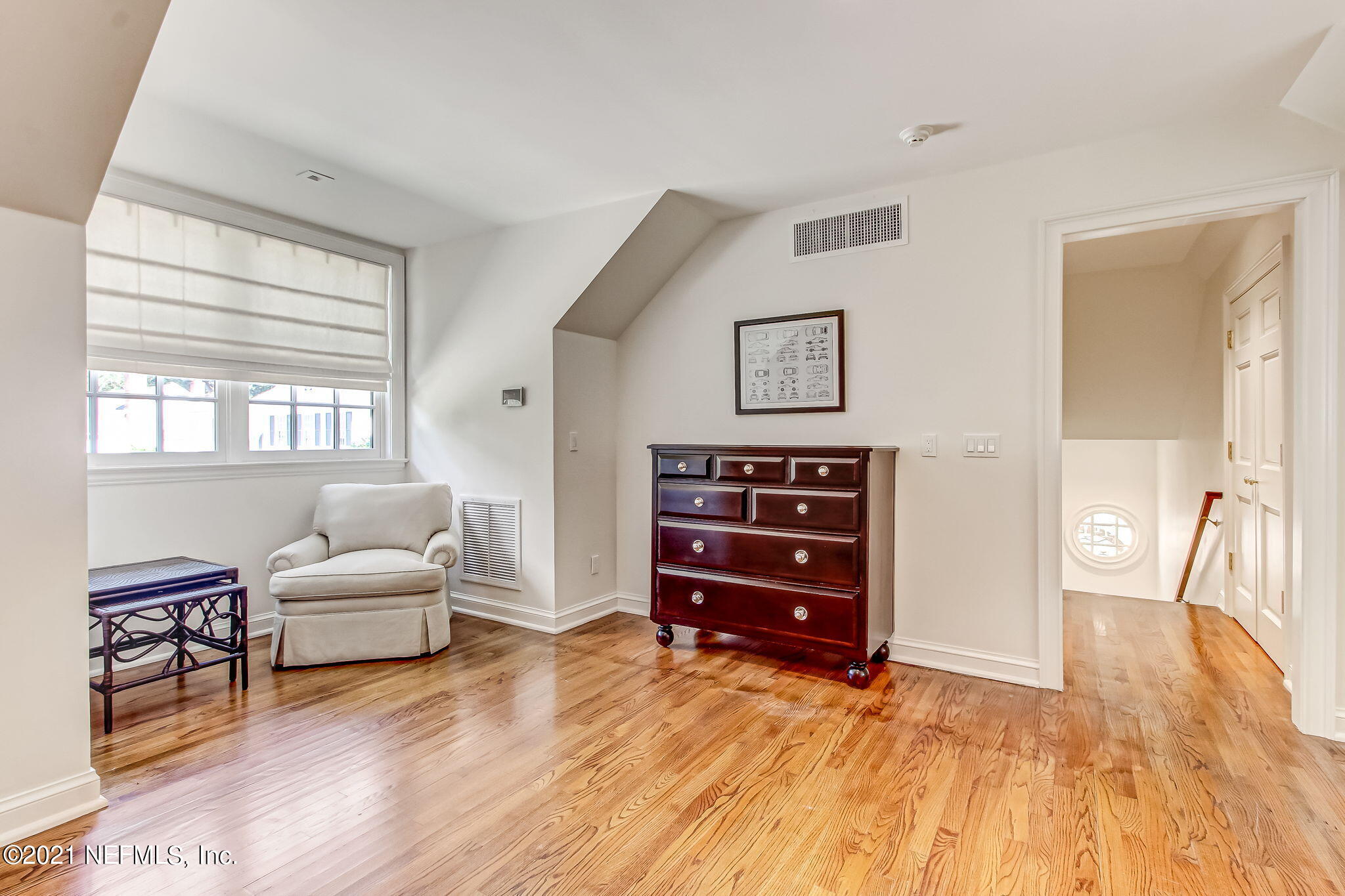 3955 Ortega Boulevard Jacksonville, FL 32210 - Photo 99 of 170 a living room with furniture and window