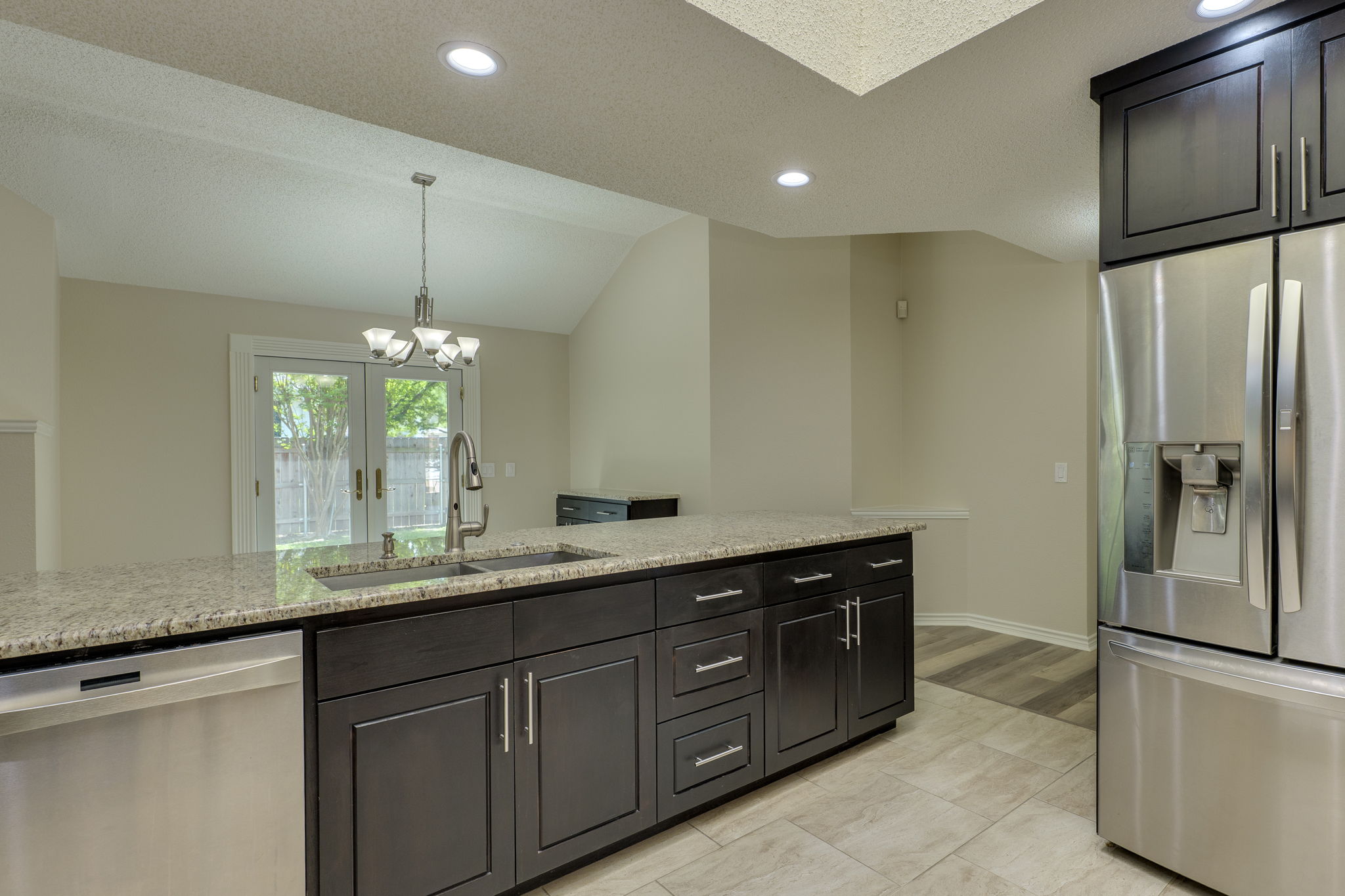6613 Bramber Lane Austin, TX 78754 - Photo 13 of 39