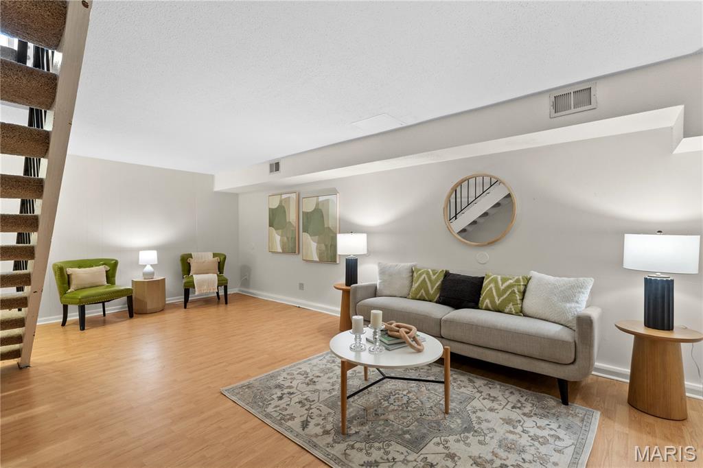 1220 Wicklow Road, Unit J Ballwin, MO 63021 - Photo 17 of 19