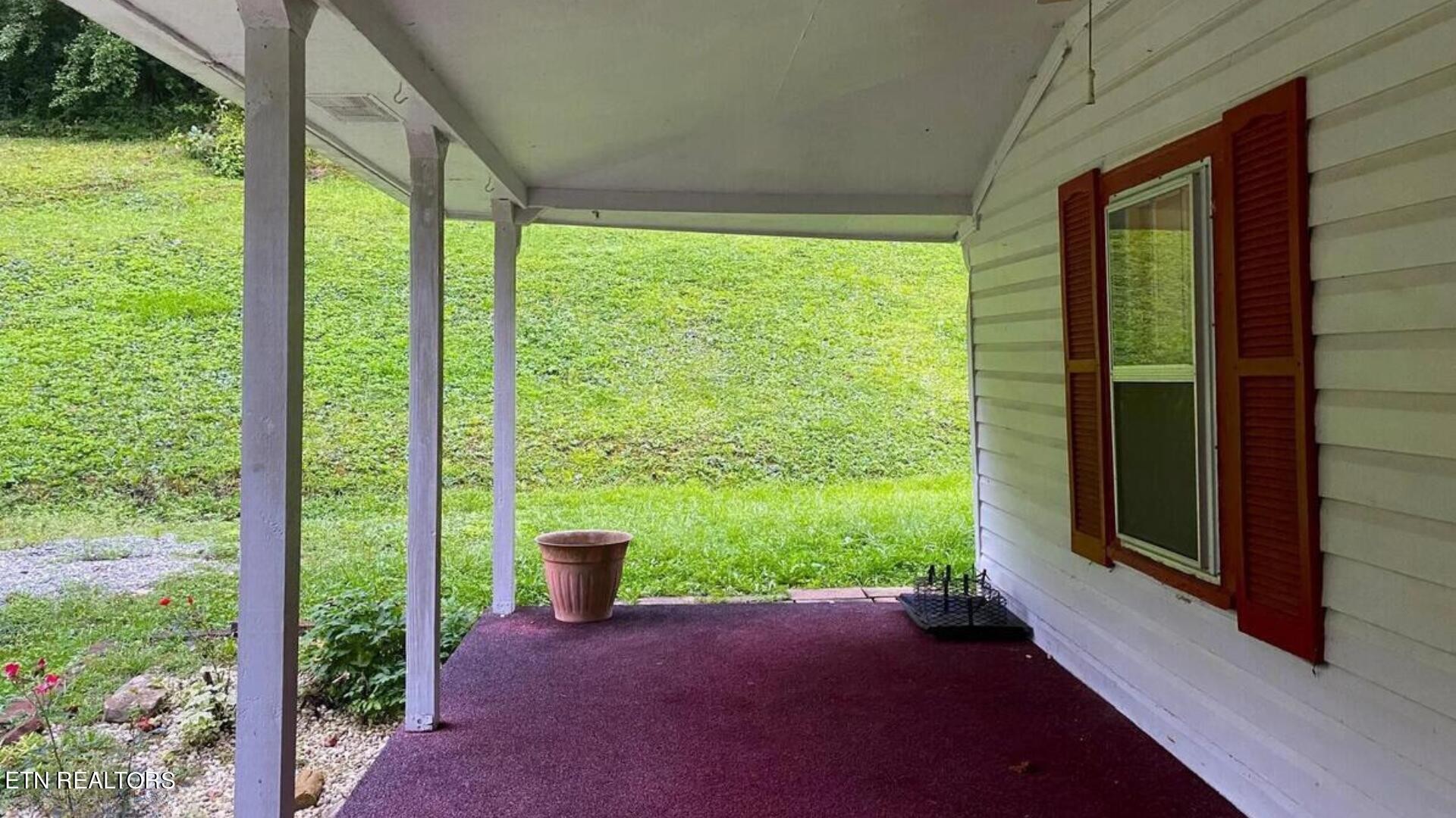 672 Big 4 Road La Follette, TN 37766 - Photo 3 of 58 Gallery Image 3
