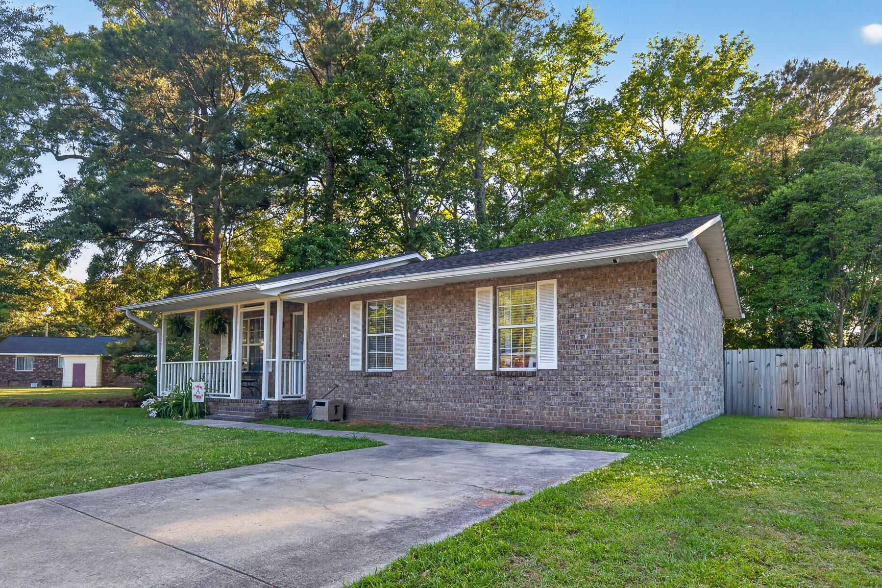 216 Azalea Court Moncks Corner, SC 29461 - Photo 5 of 31 BW-5