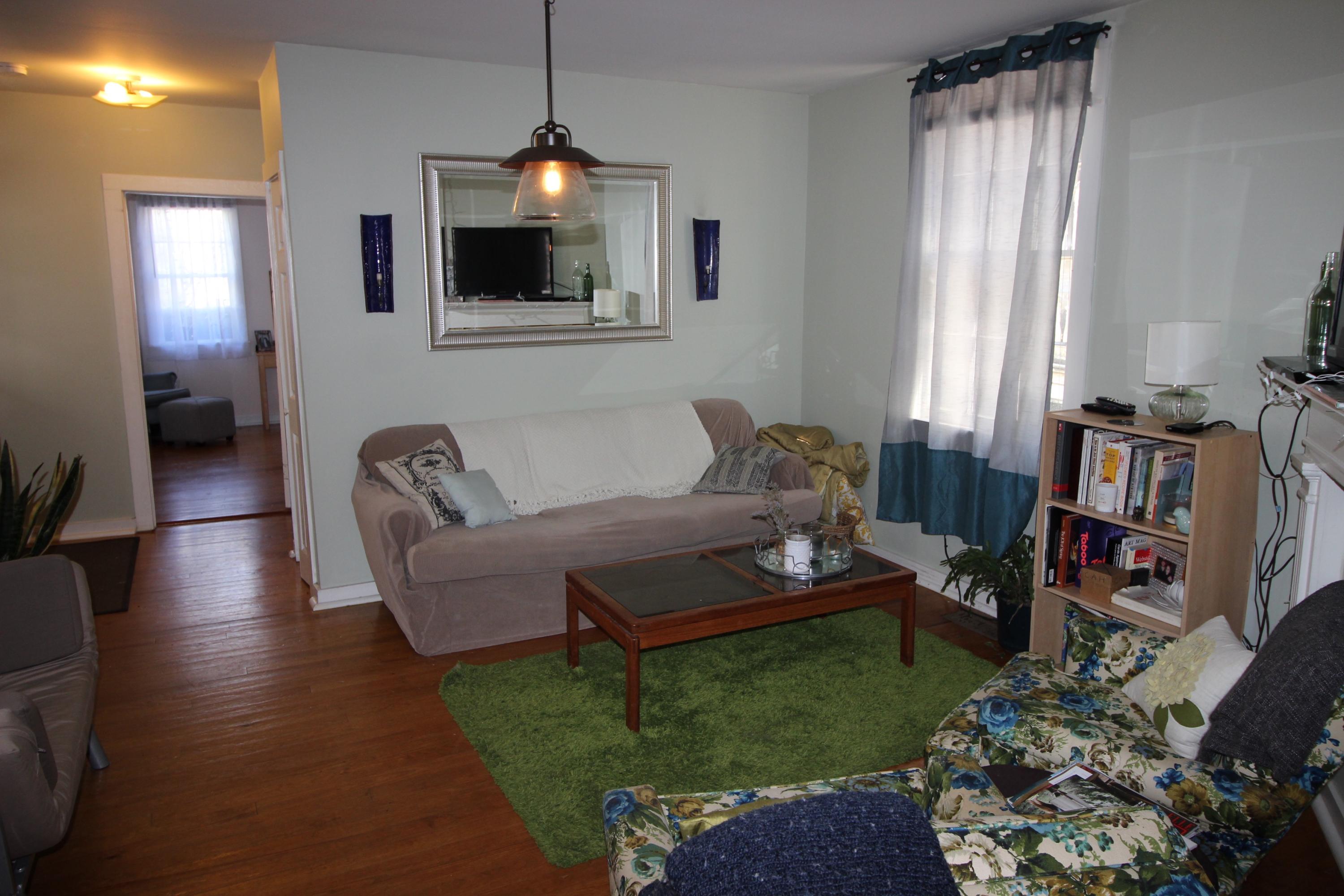 149 Spring Street, Unit A Charleston, SC 29403 - Photo 3 of 23 IMG_3413