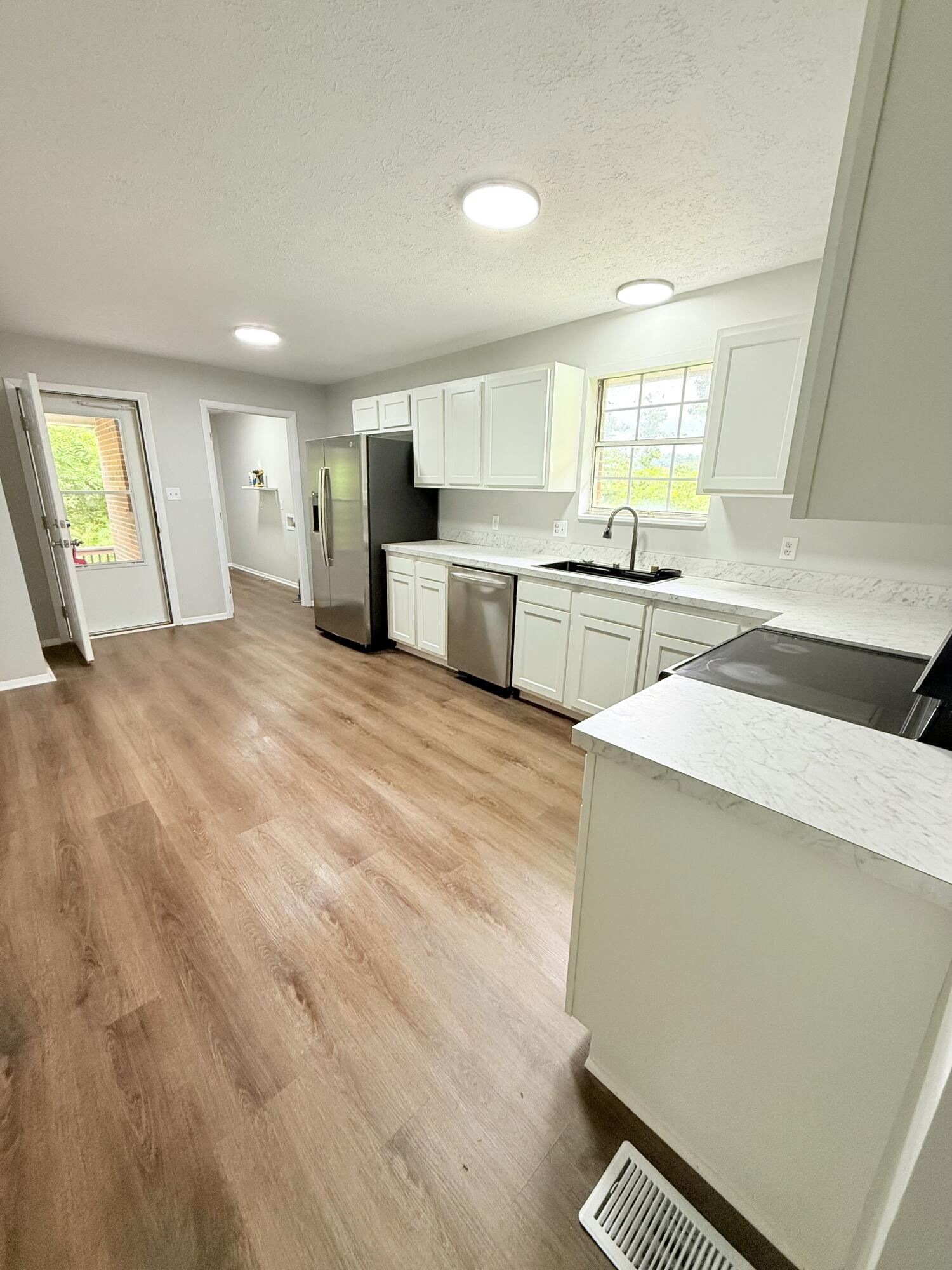 38 Courtney Peck Road Wellington, KY 40387 - Photo 8 of 14 IMG_3066
